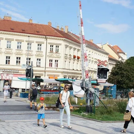 7 Bubenecska * Prague