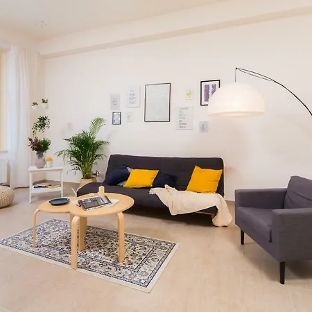 Aparthotel L.i.a S.r.o Prague