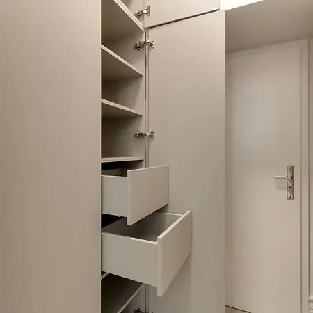 Appartement Centre Armani *