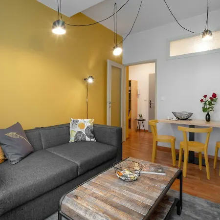 Apartman Leaf By Adrez