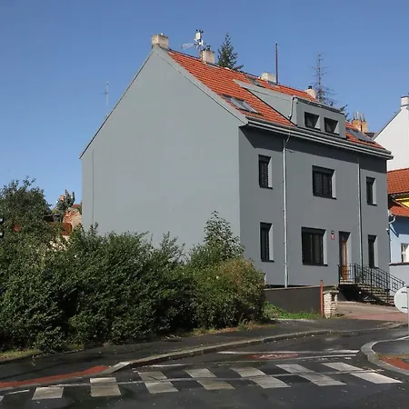 Expat House * Prague