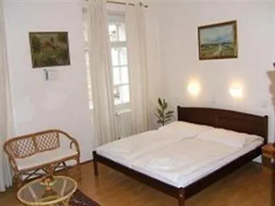 The Bridge Hotel 2*