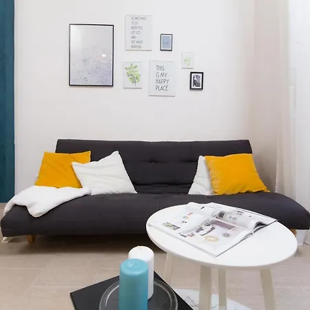 L.i.a S.r.o Aparthotel