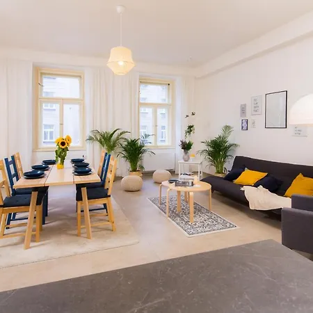 Aparthotel L.i.a S.r.o