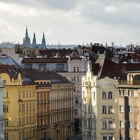 Szálloda Mama Shelter 4*
