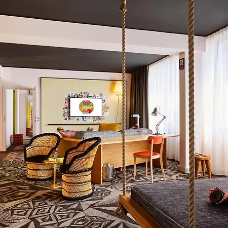 Szálloda Mama Shelter 4*