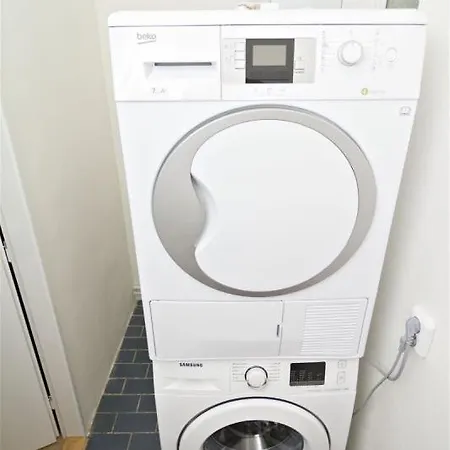 With 2 Bathrooms- 5 Minutes From Old Town - 102 M2 * Prague