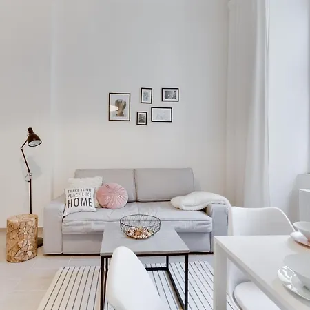 Aparthotel L.i.a S.r.o Prague