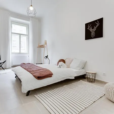 L.i.a S.r.o Aparthotel