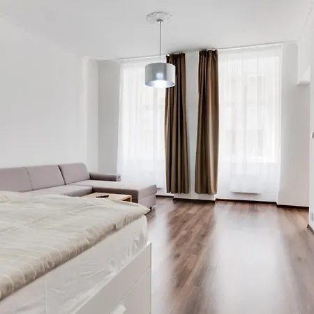 Free Days Luxury * Prague