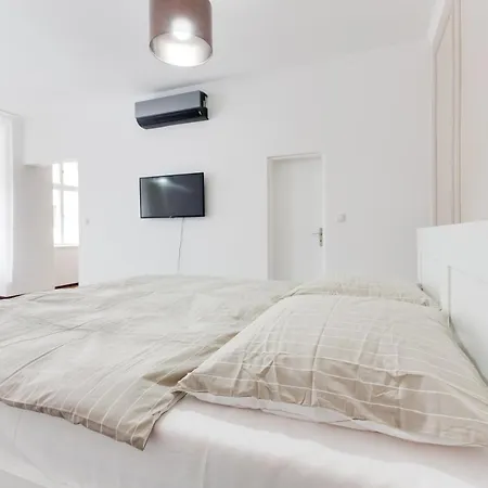 Apartment Free Days Luxury Prague