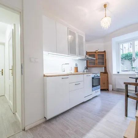 Apartment Quiet In The Center With Own Terrace *