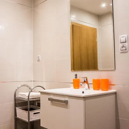 In Residential Tower - Parking Apartment Prague