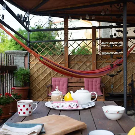 Victoria Design - Rehorova * Prague