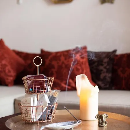 Victoria Design - Rehorova Apartment Prague