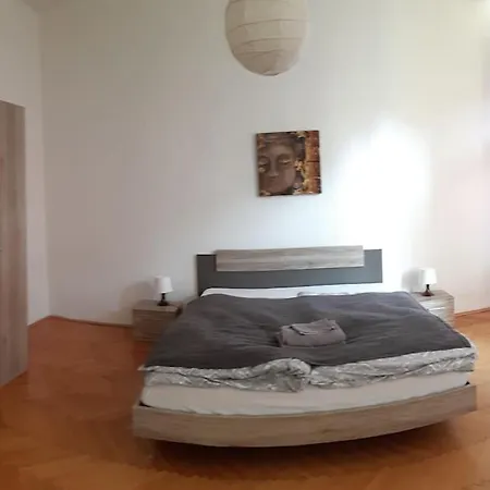 Apartment Americka 25, 2 Vinohrady *