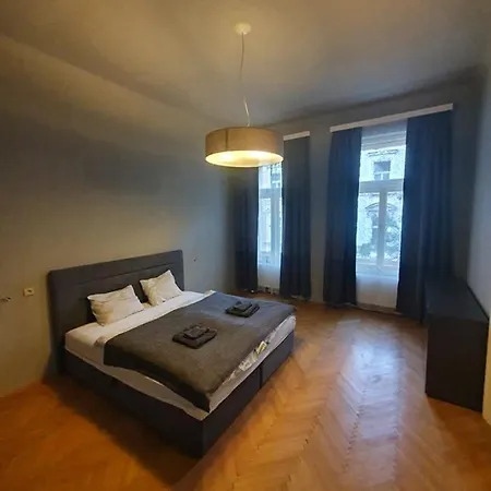 Apartment Americka 25, 2 Vinohrady Prague