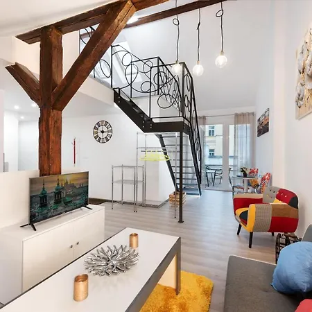 Aparthotel Republic Square Loft Prag