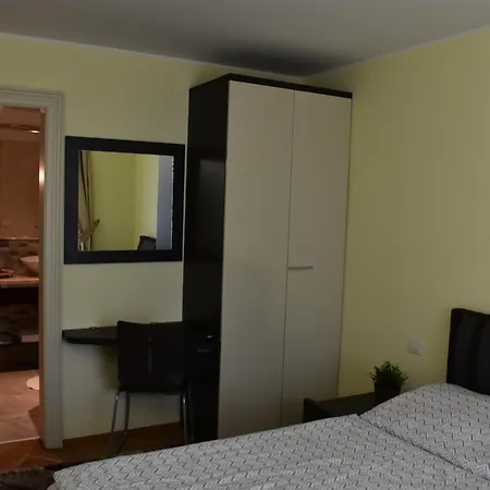 Vikroria - Halkova 5 Apartment Prague
