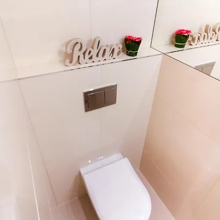 Bouquet Apartment *