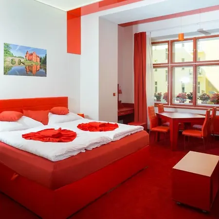 Colours - Your 7 Colour Experience In Centre Of Apartamento *