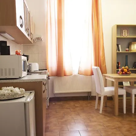 Residence Praha Aparthotel 3*