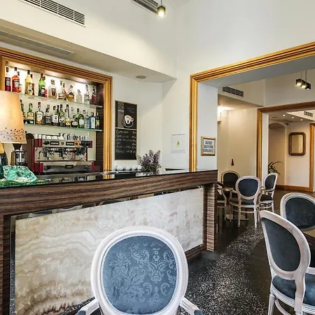Assenzio Hotel 4*