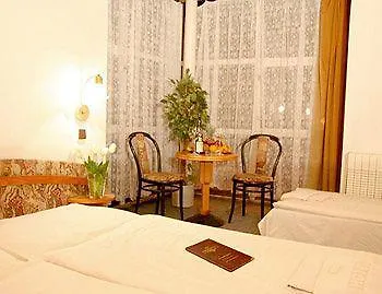 Hotel Tuchlovice