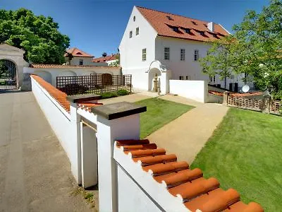 Monastery 4* Prag