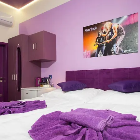 Colours - Your 7 Colour Experience In Centre Of