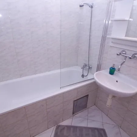 Residence Praha Aparthotel 3*