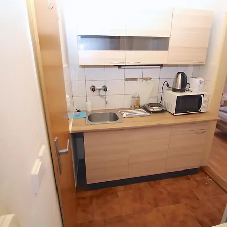 Residence Praha Aparthotel 3*
