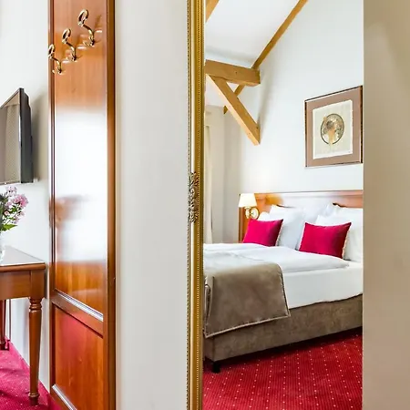 Caruso Old Town 4* Praga