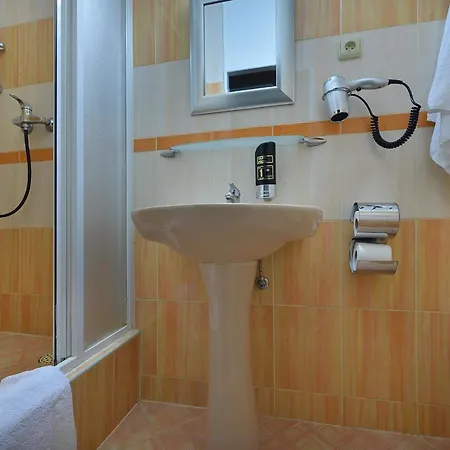Anette Hotel 3*