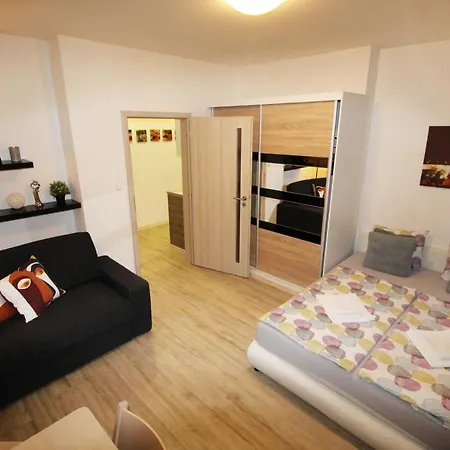 Apartment New Dlouha