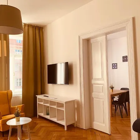 Blue Prague Aparthotel