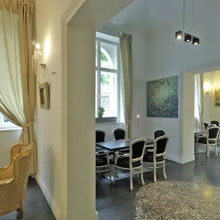 Assenzio Hotel