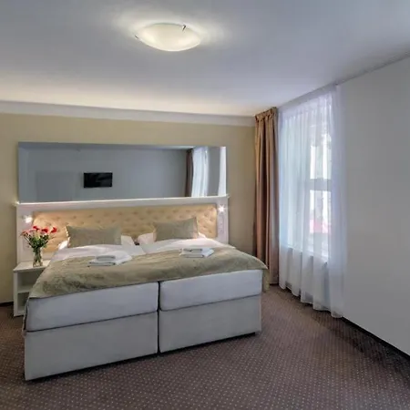 Taurus Hotel 4*