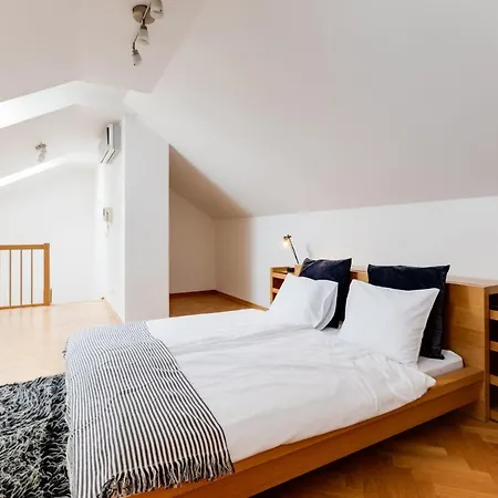Jt's Bilkova Str. Apartment Prague