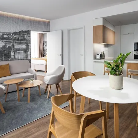 Mamaison Downtown Hotel