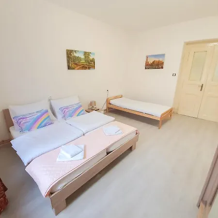 Kk Apartment