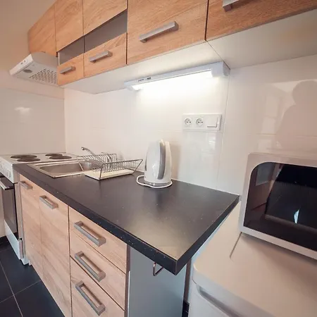 Apartment Falcon Street No.72 *