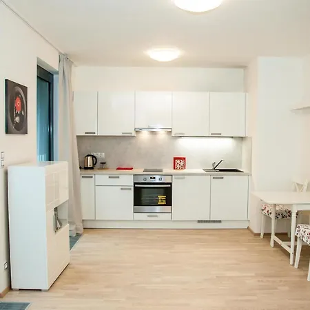 006 Angel Apartment *