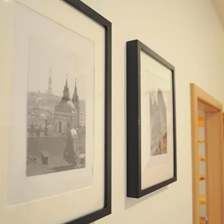 Qik Prague