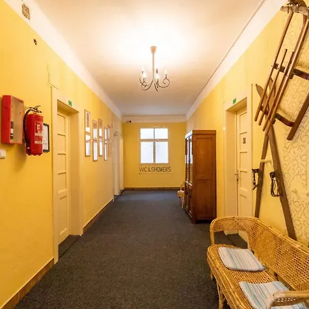 Hostel Dakura