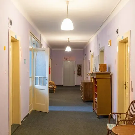 Vandrerhjem Dakura