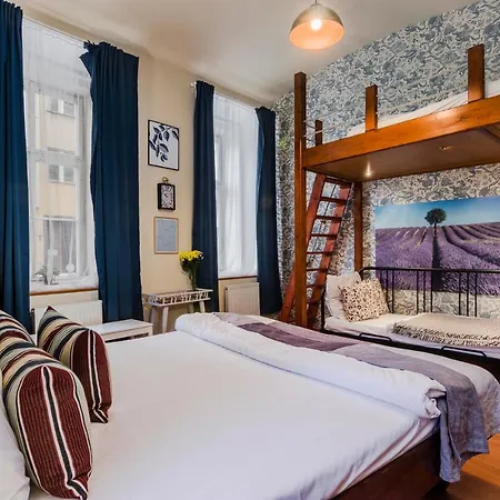Apartment Near Charles Bridge By Michal&friends *