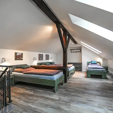 Apartment Royal Loft Jeseniova For Families And Groups Prague