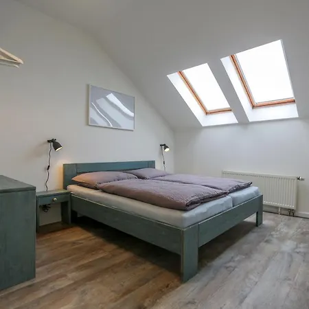 Royal Loft Jeseniova For Families And Groups Apartment