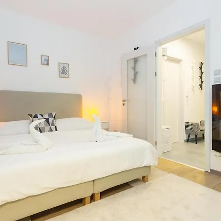 Harfa Apartment